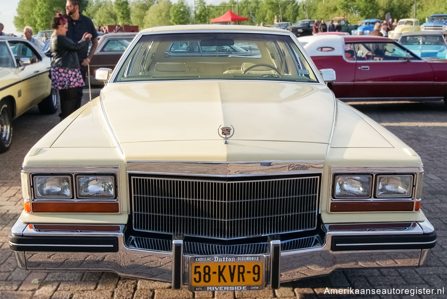 Cadillac Fleetwood Brougham uit 1982